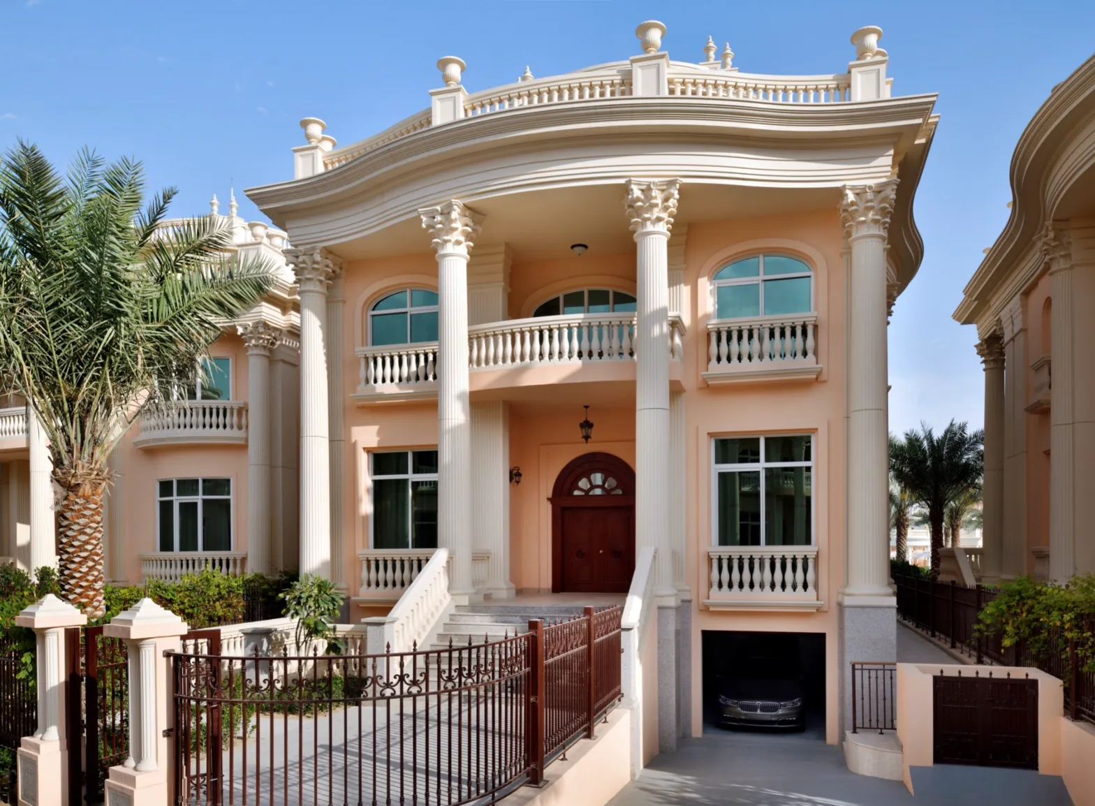 Raffles Villas The Palm Dubai